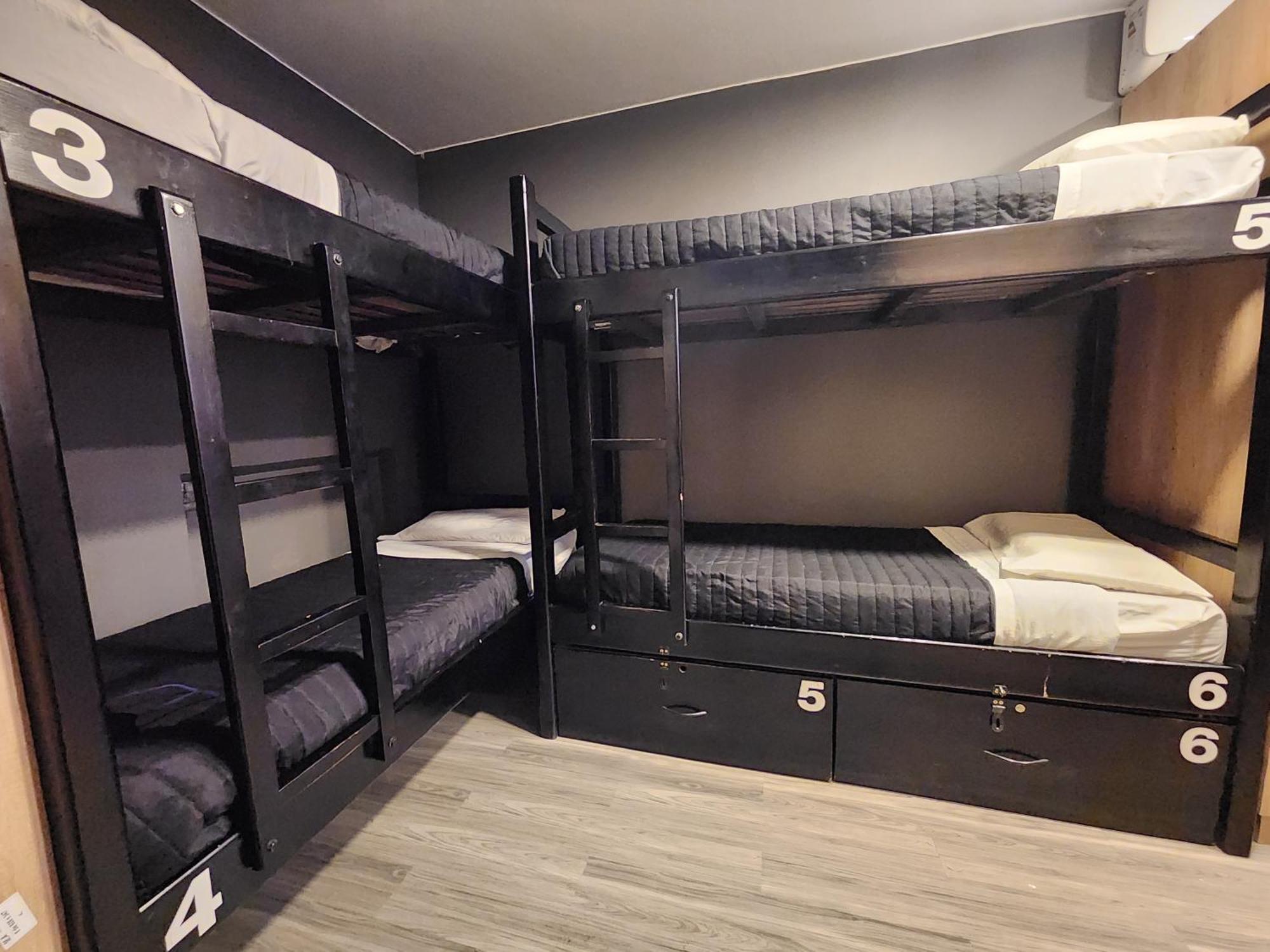 Chill Hostel *